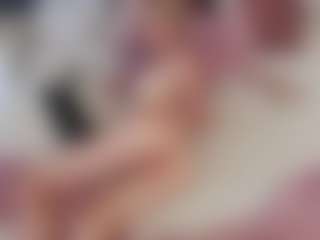 AliceWiss's Live Sex Cam Show