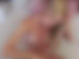 AliceWiss's Live Sex Cam Show