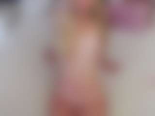 AliceWiss's Live Sex Cam Show