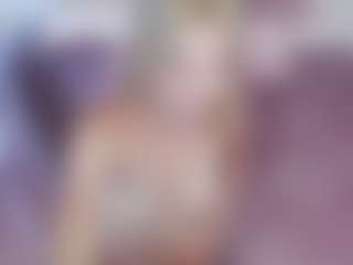 Live cam show with AliceWiss - Moaning on Camsoda