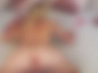 Live cam show with AliceWiss - Cute on nudelive.tv