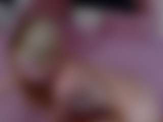 AliceWiss's Live Sex Cam Show