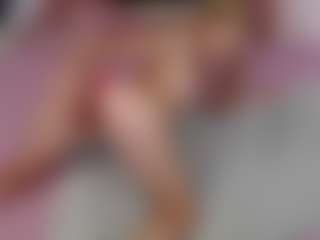 AliceWiss's Live Sex Cam Show