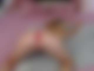 AliceWiss's Live Sex Cam Show