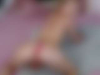 AliceWiss's Live Sex Cam Show