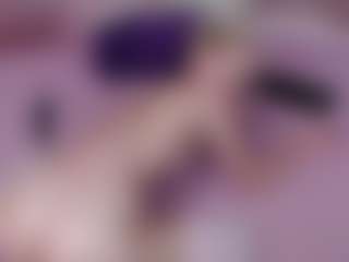 AliceWiss's Live Sex Cam Show