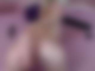 AliceWiss's Live Sex Cam Show