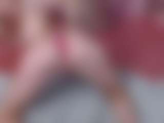 AliceWiss's Live Sex Cam Show