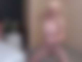 Live cam show with AliceWiss - Moaning on sexylive.show