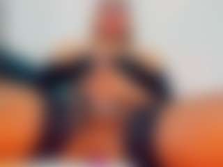 amanda-cax's Live Sex Cam Show
