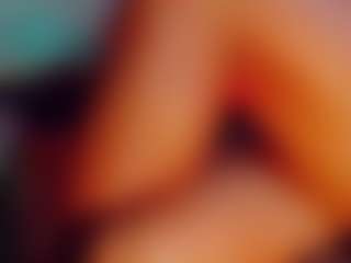 Live cam show with amanda-cax - White on SinfulBabes | colombia