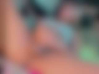 Live cam show with amanda-cax - Tease on Camiplay Live