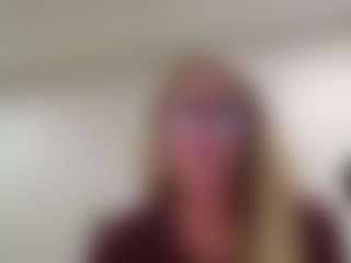 amorous-sunflower's Live Sex Cam Show