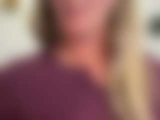 amorous-sunflower's Live Sex Cam Show