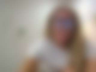 amorous-sunflower's Live Sex Cam Show