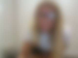amorous-sunflower's Live Sex Cam Show