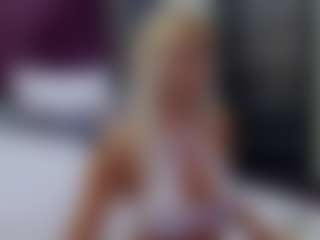Live cam show with BriannaSpiceX - Petite on Milfs Live