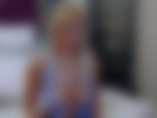 Live cam show with BriannaSpiceX - BBW on crypto-cams