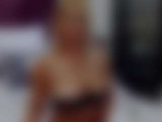 Live cam show with BriannaSpiceX - Mature Young Adult on Milfs Live