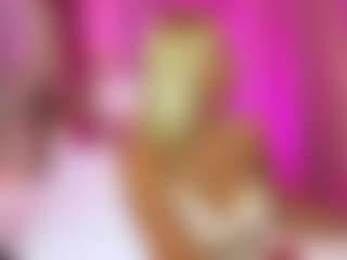 Show de cam en vivo con BriannaSpiceX - Role Play en Camsoda