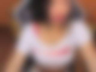 Live cam show with Emily-Smith-T - Thin on Chatstar