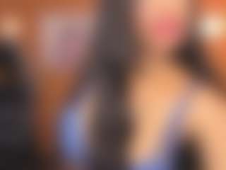 Live cam show with Emily-Smith-T - Squirt on Pornisteam.com