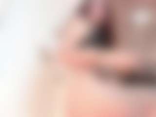 Live cam show with EvelynRousse - Ebony Teen (18+) on camwithhim.com