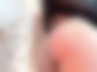 EvelynRousse's Live Sex Cam Show