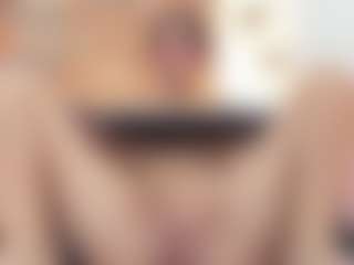EvelynRousse's Live Sex Cam Show