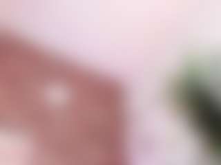Live cam show with EvelynRousse - Brown Hair on Camsoda