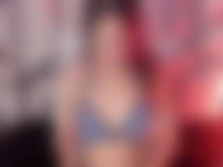 EvelynRousse's Live Sex Cam Show