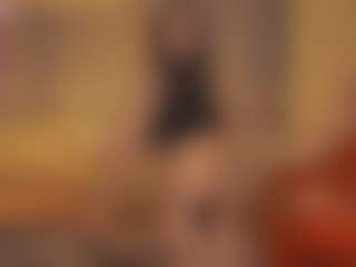 Live cam show with LeeannVides - Doggy Style on Mixed Magazine Live