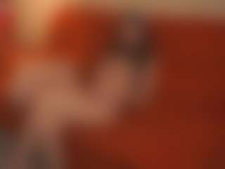 Live cam show with LeeannVides - Deepthroat on Camsoda Late Night