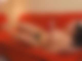 Live cam show with LeeannVides - Skinny on dropp.cam