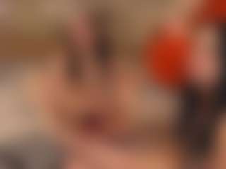Live cam show with LeeannVides - Deepthroat on Camsoda