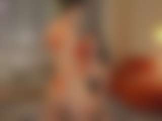 Live cam show with LeeannVides - Twerk on Fling VIP Chat