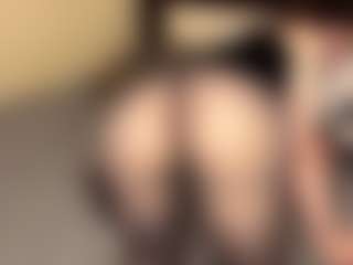 Live cam show with lilsilvianHM - Ass To Mouth on livesuperchat.net