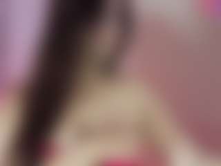 Live cam show with Mia - Public on Sweet Sext