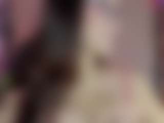 Live cam show with Mia - Double Penetration on Camming Site