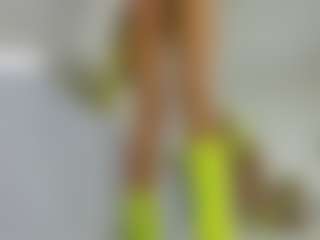 Live cam show with naia-cox - Pantyhose on luckytryst.com