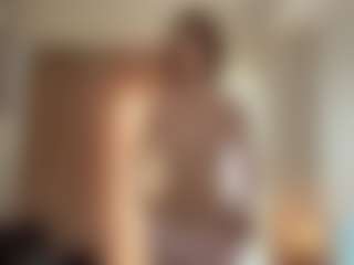 Live cam show with RavenPiszczatowski - Teen (18+) on Camsoda Late Night