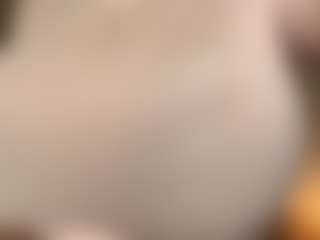 RavenPiszczatowski's Live Sex Cam Show