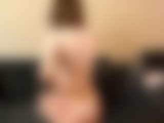 RavenPiszczatowski's Live Sex Cam Show