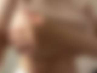 RavenPiszczatowski's Live Sex Cam Show