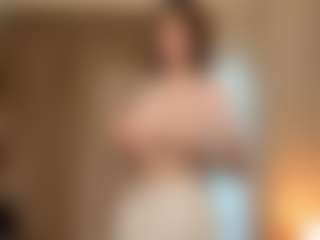 RavenPiszczatowski's Live Sex Cam Show