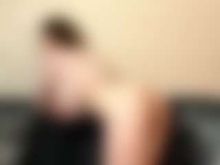 RavenPiszczatowski's Live Sex Cam Show