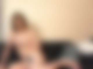 RavenPiszczatowski's Live Sex Cam Show