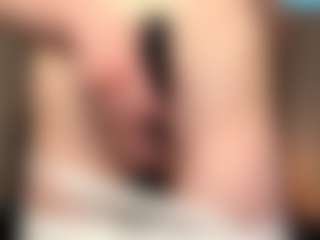 Live cam show with RavenPiszczatowski - Bald on Porn Luv