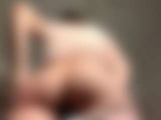 Live cam show with RavenPiszczatowski - Average on fapnchat