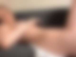 Live cam show with RavenPiszczatowski - American Blonde Hair on CamSextacy | united kingdom
